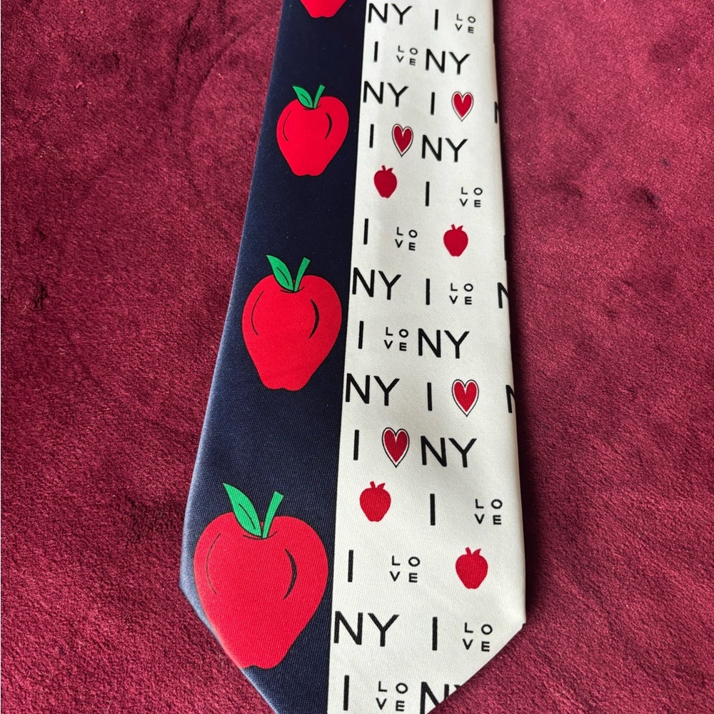 New York, Tie Company 100% polyester. I love New York.